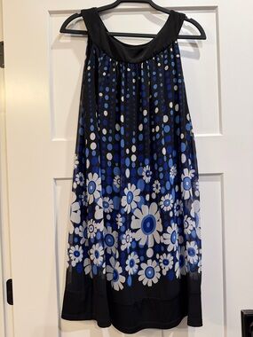 connected apparel Black Blue and White Floral A-Line Sleeveless Dress Size 10